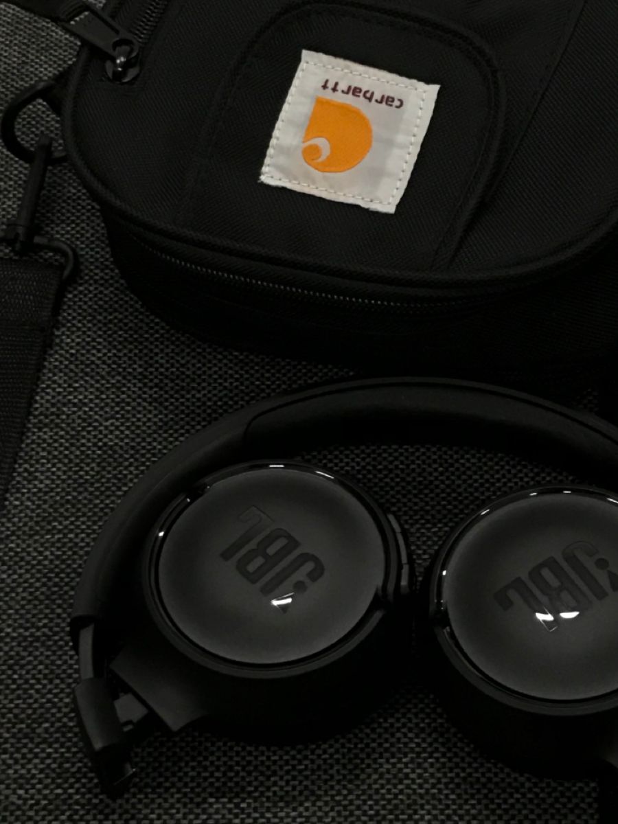 JBL TUNE 560BT